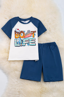  Boat Life" White tee with navy sleeve & shorts. OFB25204002 SOL