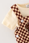 Ivory & brown checkered jumpsuit with applique and t-shirt included. . RPB60670 AMY