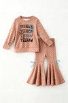 Yeehaw" Brown-tan checkered outfit. OFG63353 MON
