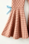 Yeehaw" Brown-tan checkered outfit. OFG63353 MON