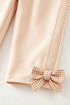 Cream top and bottoms, top has pumpkin applique. OFG62650 AMY