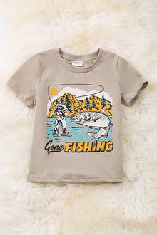  "Gone Fishing" Cotton made graphic tee-shirt. TPB40100 jean