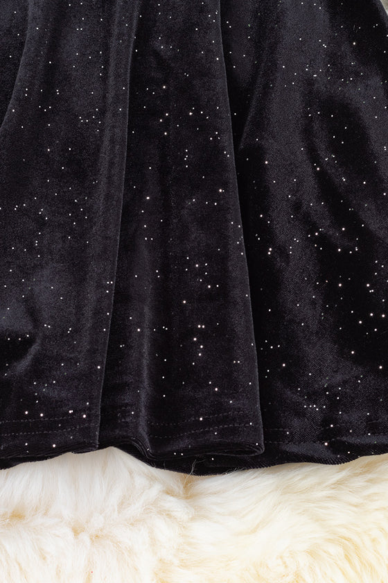 Glitzy/glitter black flare velvety dress. DRG65113013-LOI