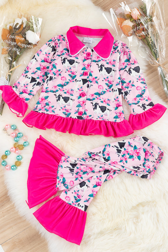 Cow printed on pink girls pajamas set. PJG65153001-LOI