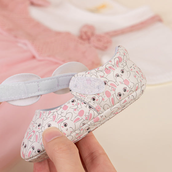 Bunny printed girls baby shoes. CG5354