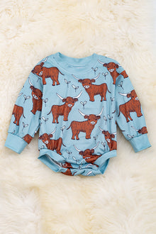  Highland cow printed on blue baby romper with snaps. RPB65153048 JEANN