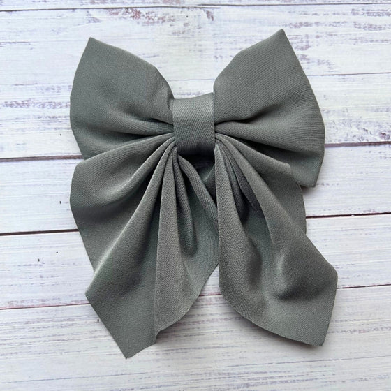 4.5" X 5.5" Coquette bows available in 15 colors. 6pcs/$9.00 BW-CQ-2024