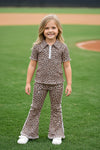 Leopard printed HI-Performance short sleeve and pants. GSPO022601-SOL