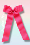 Medium scalloped hair bow (5" X 8" (1.5" Ribbon)