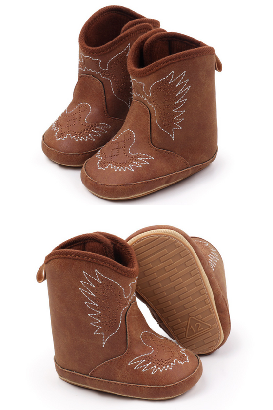 Brown pleather baby  boots with velcro. MY3167B