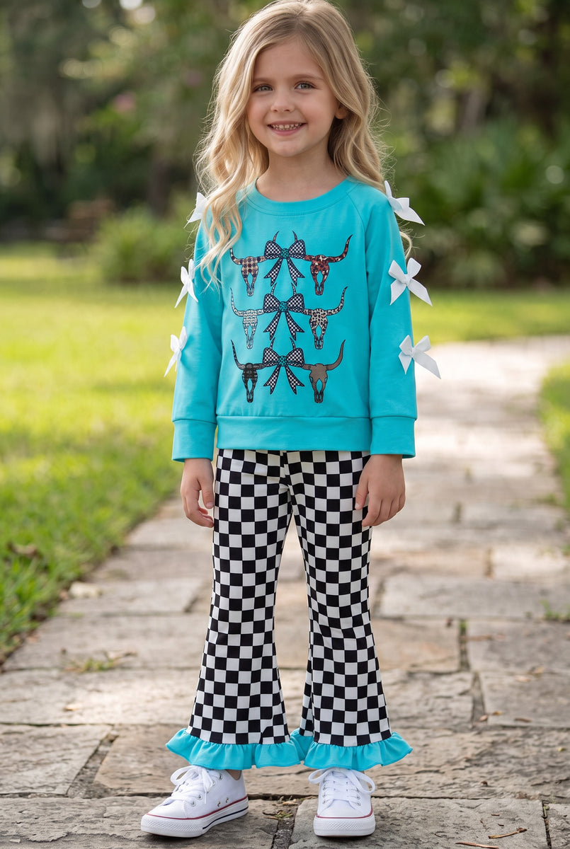 Turquoise Bull skull printed long sleeve top and checkered pants. OFG6 ...