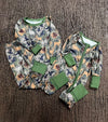 Mini hunter multi printed baby romper w/ fold over hands and footie. LR0505-8AMY
