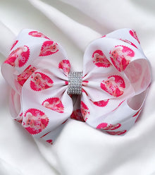  Character printed double layer hair bows. (6.5"wide 4pcs/$10.00) BW-DSG-890
