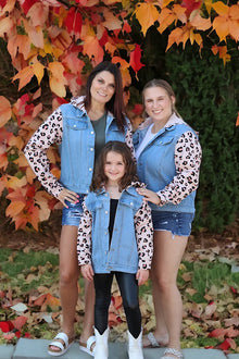  (Women) Cheetah printed sleeve denim jacket.