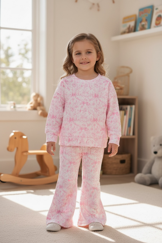 Coquette bow printed two piece set. OFG60410 AMY