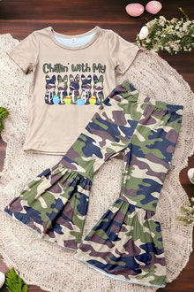  CHILLIN WITH MY PEEPS" PRINTED TEE W/ CAMOUFLAGE PRINTED BELL BOTTOMS. TT9466-WENDY