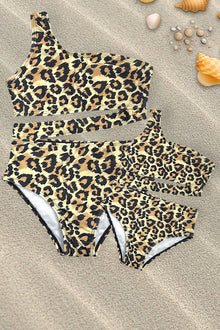  Women animal printed swimsuit.  SW-4-300007844-LOI