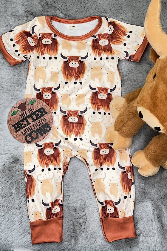 Highland cow printed baby romper with snaps.SR110106-LOI