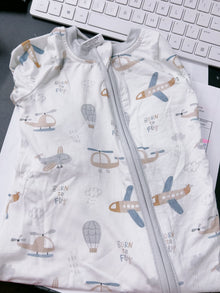  🎍Bamboo made born to fly/helicopter, air balloon printed onesie foot closure & matching headband. RPB50073