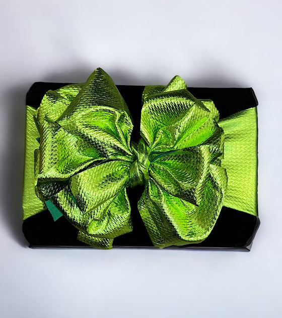 Metallic bright green baby to toddler headband. 2pcs/$10.00 F-DLH2440K