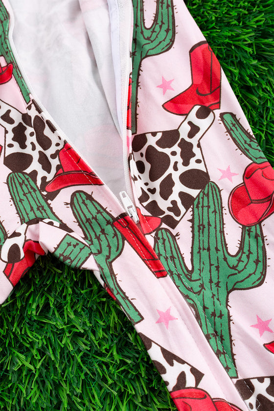 Red cowgirl hat & cactus printed baby onesie with zipper. RPG65113047-WEN