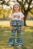 YALL" Western printed tunic w/concho & cow printed along w/ matching bottoms. OFG60883SOL