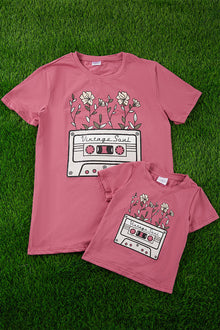  WOMEN CAMEO CASSETTE PRINTED TEE. TPW251123012-AMY