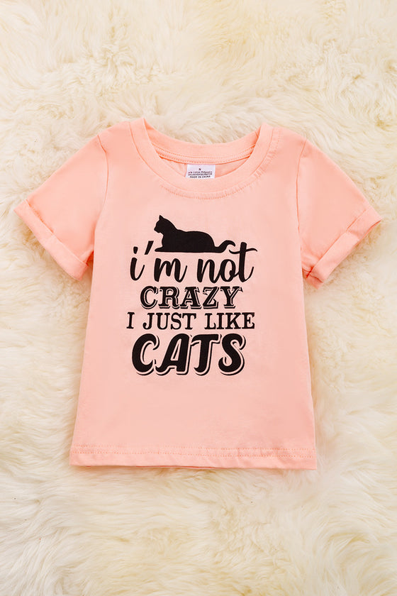 I'm not crazy I just like cats" Pink tee shirt with folded sleeves. TPG25154002 AMY