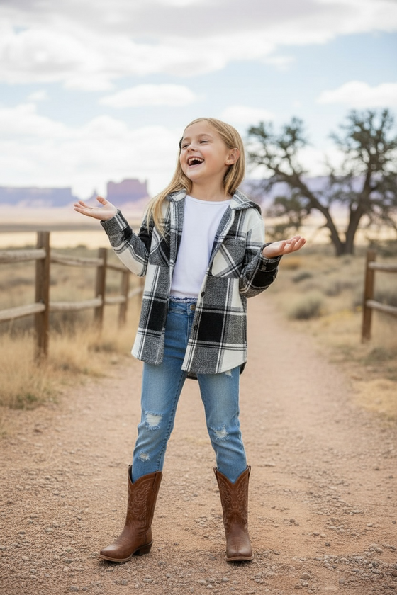 BLACK & WHITE/ PLAID HOODIE SHIRT. TPG651122257 SOL