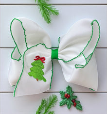  5" Christmas tree embroidered hair bows with moon stitch trim.  BW-DSG-B259