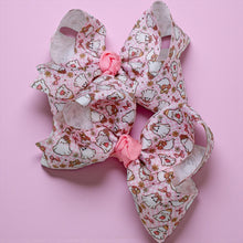  Approx. 4"  Ghost printed mini bows. 12pcs/$13.99 BW-DSG-B273