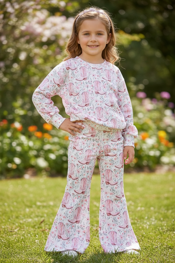 Western boot printed two piece set.. OFG60411 jean