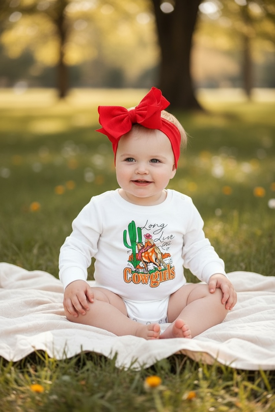 Long Live the cowgirls" Cowgirl printed white baby bodysuit. RPB65153012