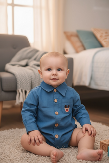  ❄️Reindeer embroidered bodysuit with snaps. RPB50143014