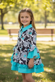  Concho & cow printed bell sleeve top. (Western)  DRG54118 SOL