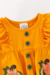 Pumpkin applique baby bodysuit with snaps. RPG61911 AMY