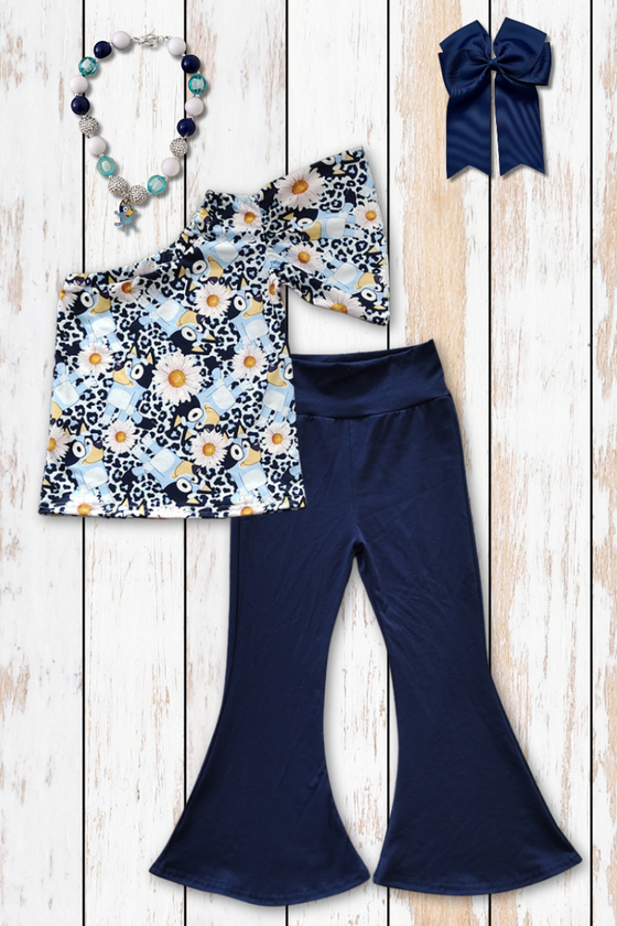 Blue* cold shoulder top & navy blue pants. GSPO101707-jean