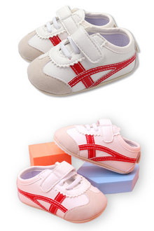  Off white infant tennis shoes with red design & velcro. YSA007R