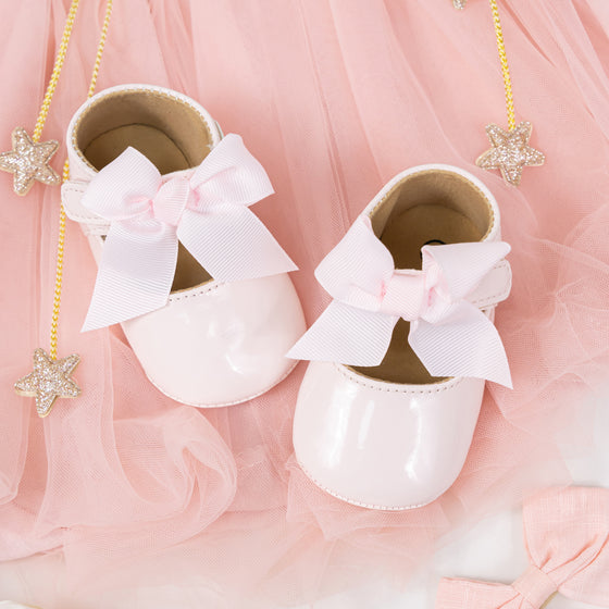 Lt.Pink with front bow infant shoes. HMZ1615P