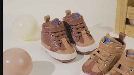 3 Tone apricot pleather baby shoes. CG5172
