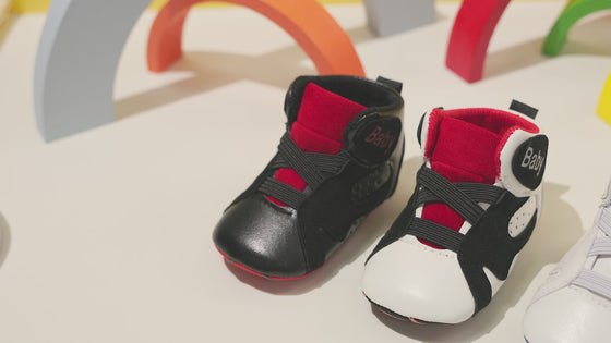 Boys baby tennis shoes, available in 3 colors. PT5139
