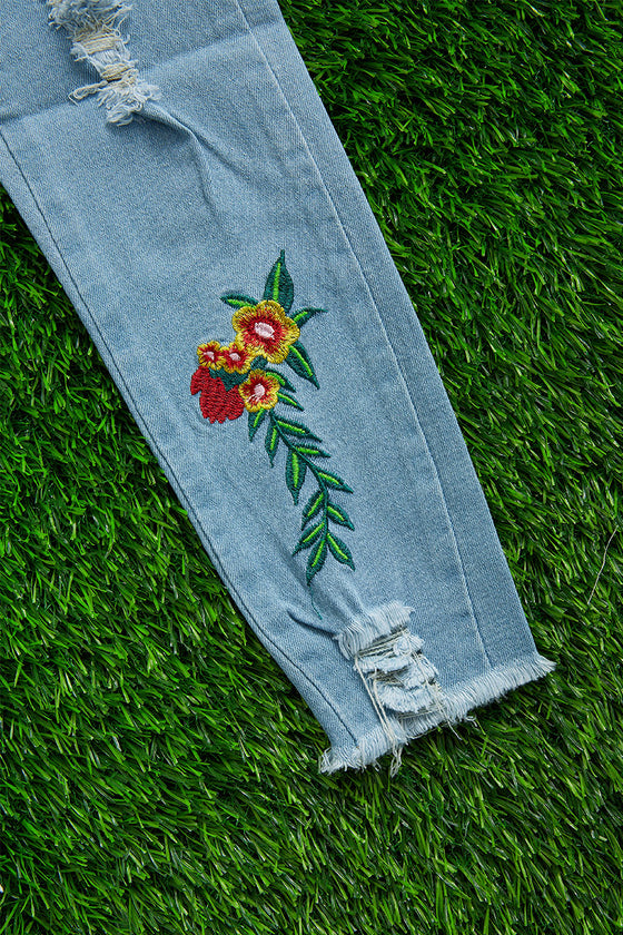 SKINNY FIT DENIM JEANS W/ EMBROIDERED ROSES. PNG251423001-JEANNE