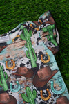 BROWN COWBOY HAT PRINTED BABY GOWN W/ANGEL SLEEVE. PJG15113011-ONE SIZE