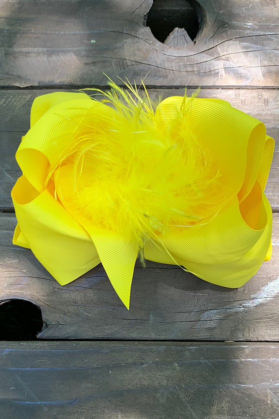 DAFFODIL DOUBLE LAYER FEATHER HAIR BOWS. 7.5" WIDE 4PCS/$10.00 BW-645-F