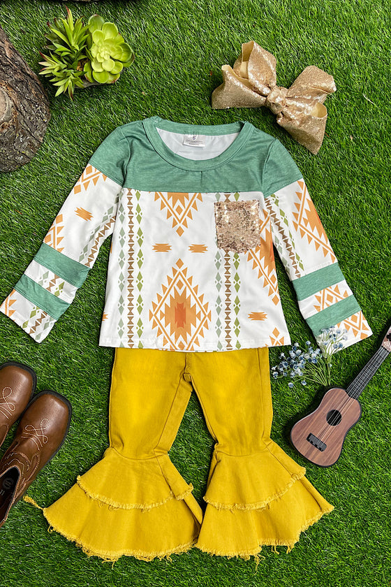 MOMMY AND ME SEQUIN POCKET WITH AZTEC PRINT GREEN LONG SLEEVE TOP. TPG651522035