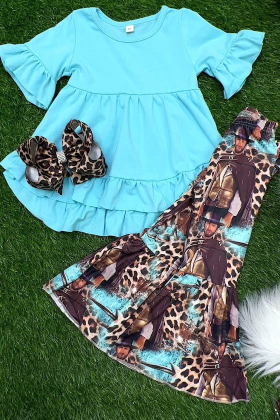 TURQUOISE RUFFLE TUNIC & COUNTRY SINGER PRINTED BELLS. TT2023-9JEAN