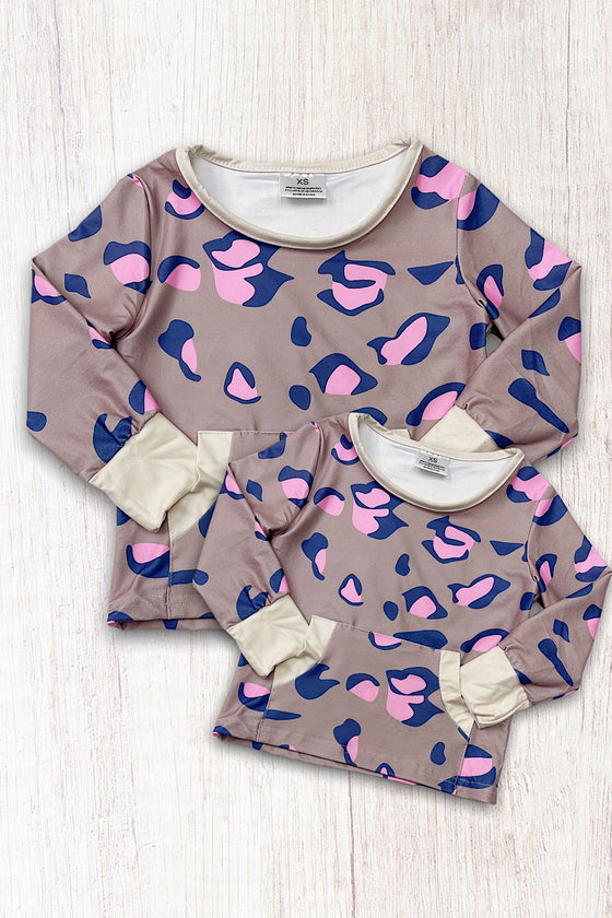 MOM LT. BROWN & PINK CHEETAH PRINTED SHIRTS. MOMMY & ME. LC-TP-2116482
