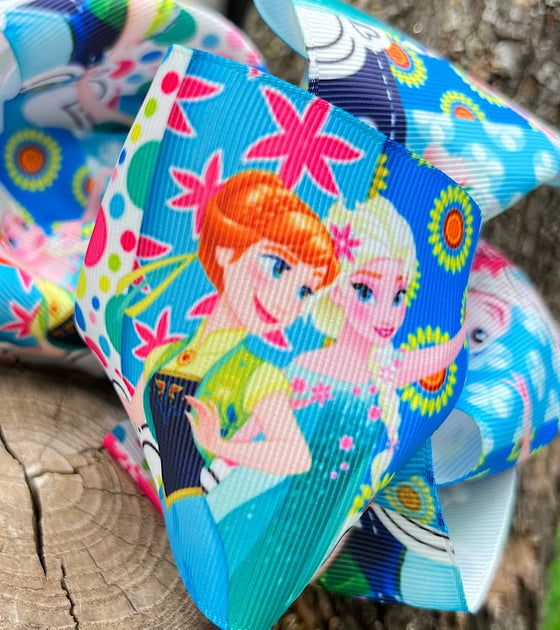 CHARACTER PRINTED DOUBLE LAYER HAIR BOWS. 7.5" WIDE 4PCS/$10.00 BW-DSG-770