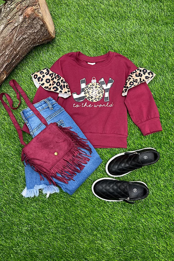🔶JOY TO THE WORLD" MAROON GRAPHIC SWEATSHIRT WITH ANIMAL PRINTED RUFFLE SLEEVES. TPG501122022-A-A